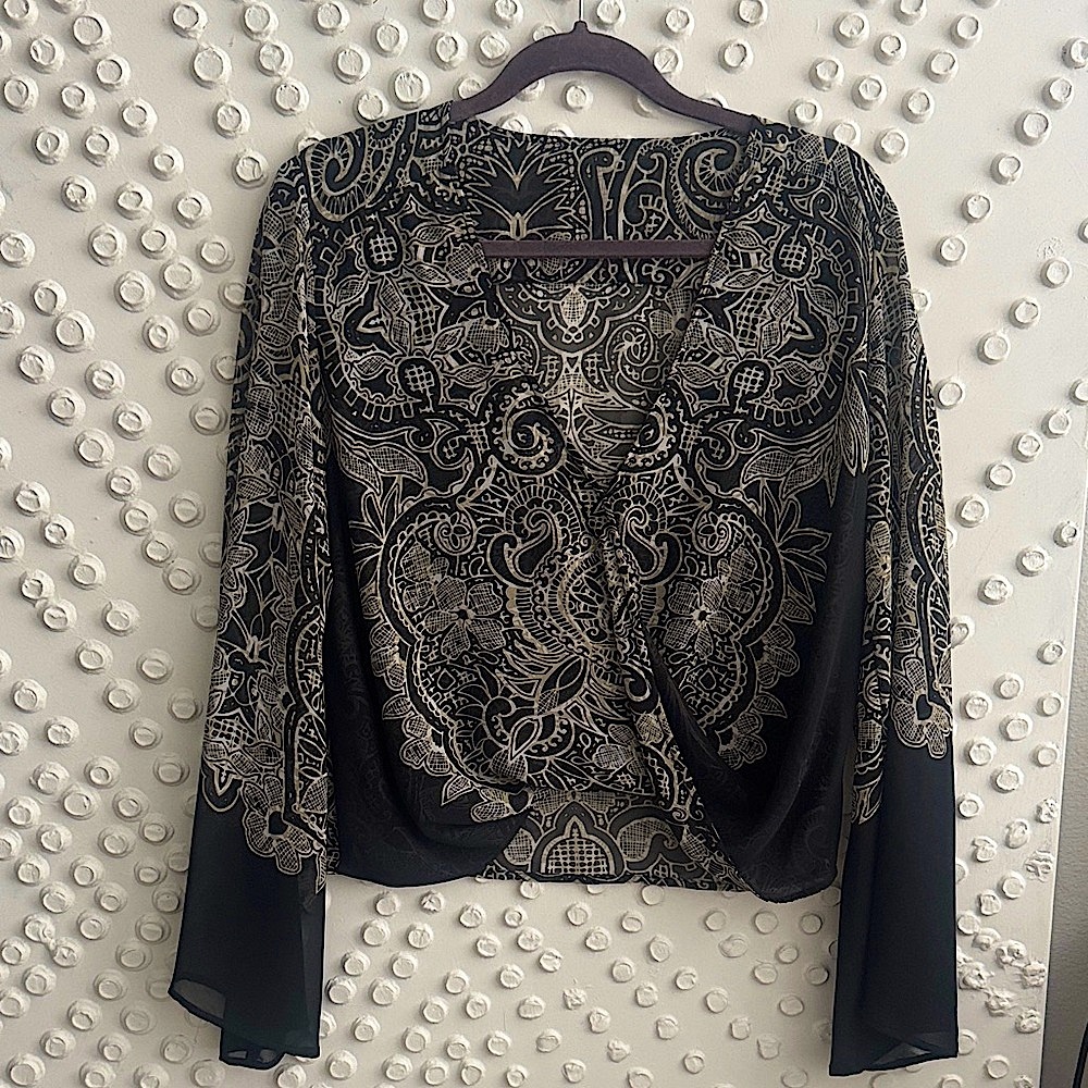 Blue Life - Haley Top - perfect condition! Size XS/S